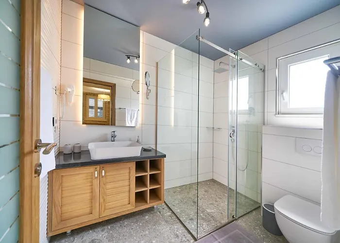 Luxury Mladenka Villa Jesenice (Split-Dalmatia)