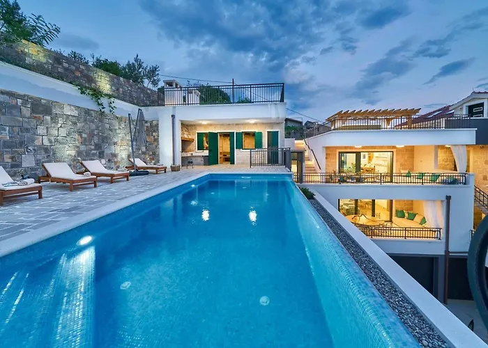 Luxury Mladenka Jesenice (Split-Dalmatia)