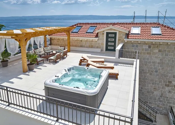 Luxury Mladenka Villa *